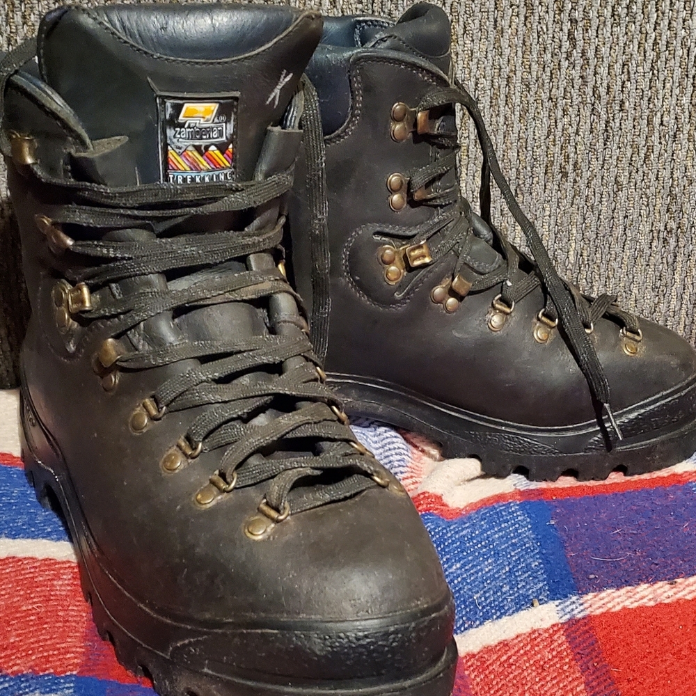Zamberlan Italian made hiking mountain boots